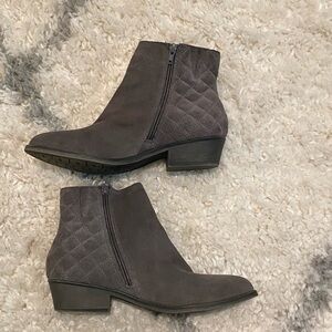 White Mountain Booties